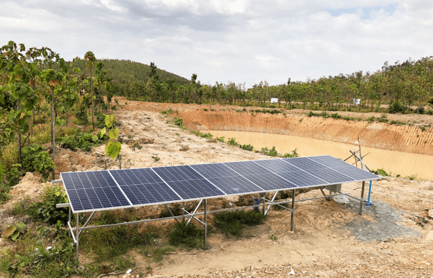 Gói năng lượng mặt trời lưu trữ không có điện cho vùng núi xa