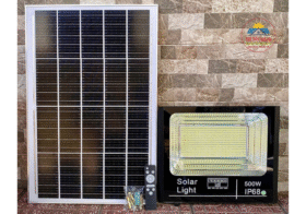 Đèn Năng Lượng Mặt Trời 500W, IP68, Kèm Remote